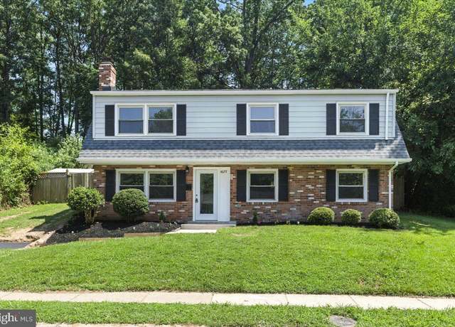 Property at 4657 Evansdale Rd, Woodbridge, VA 22193, 4 beds, 2 baths