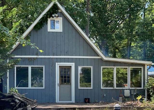 Property at 115 Christmas St, Hague, VA 22469, 2 beds, 1 bath