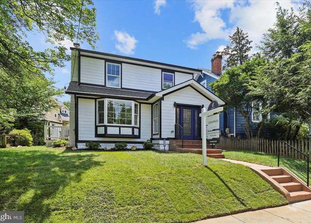 Property at 6219 Western Ave NW, Washington, DC 20015, 5 beds, 3.5 baths