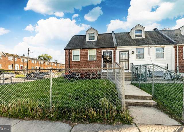 Property at 938 E 27th St, Wilmington, DE 19802, 4 beds, 2.5 baths
