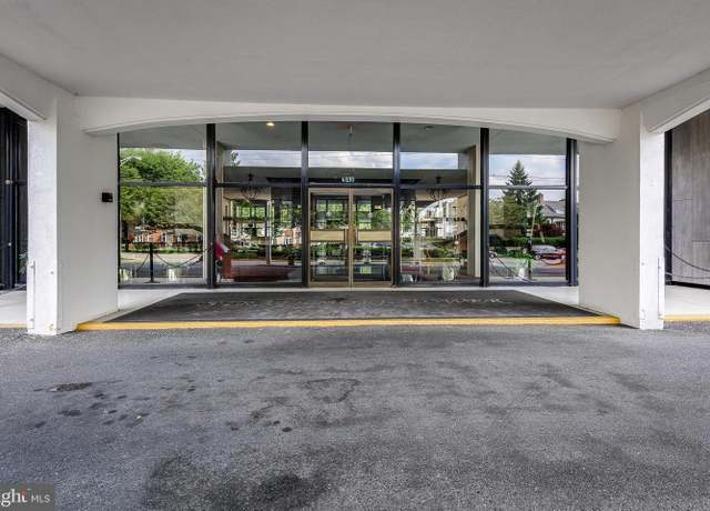 Property at 6210 Park Heights Ave #700, Baltimore, MD 21215, 2 beds, 2 baths