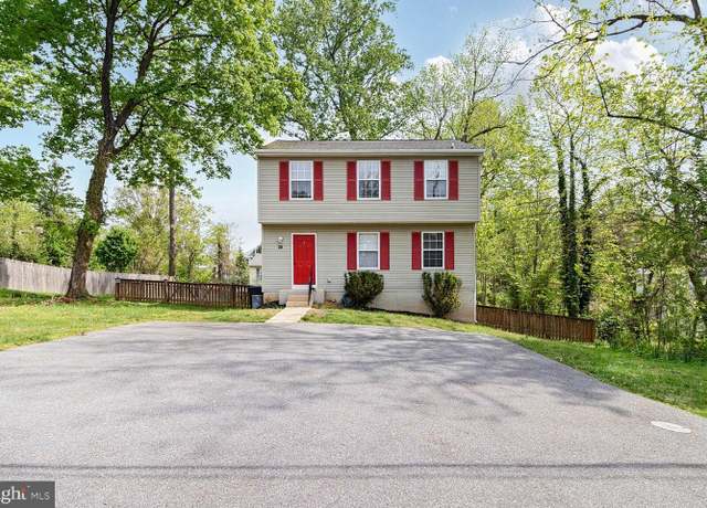 Property at 25 Poplar Ave, Catonsville, MD 21228, 3 beds, 2.5 baths