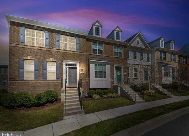 Property at 2111 Garden Grove Ln, Bowie, MD 20721, 4 beds, 3.5 baths