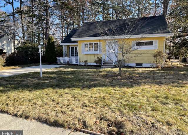 Property at 233 Bayview Dr, Absecon, NJ 08201, 2 beds, 1 bath