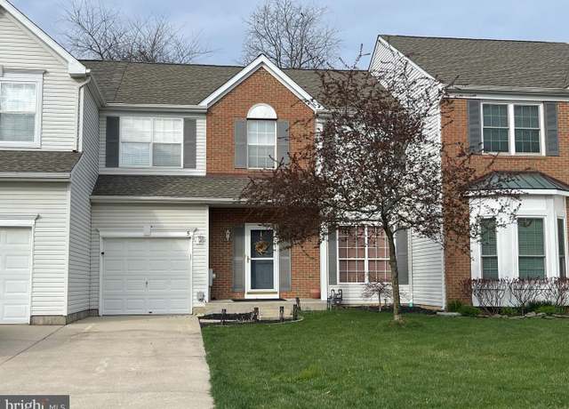 Property at 5 Windingbrook Rd, Bordentown, NJ 08505, 3 beds, 2.5 baths