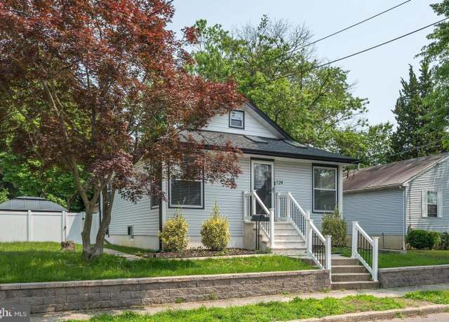 Property at 124 Washington Ave, Mount Ephraim, NJ 08059, 3 beds, 3 baths
