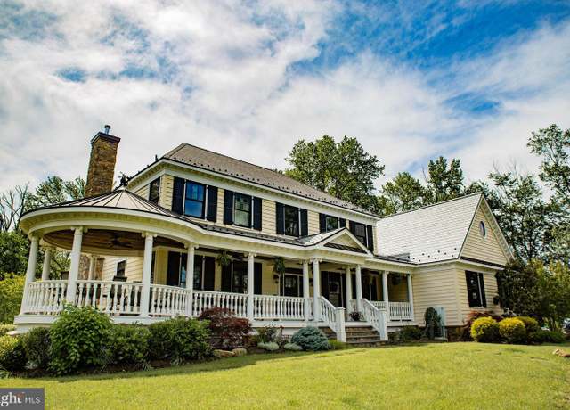 Property at 93 Lincoln Mill Rd, Mullica Hill, NJ 08062, 5 beds, 5 baths