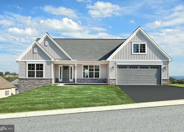 Property at 565 Bella May Cir, Lebanon, PA 17046, 3 beds, 2 baths