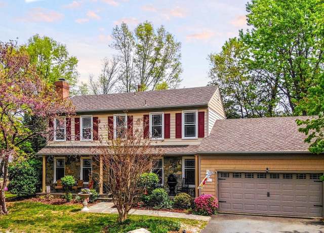 Property at 5602 Euphrates Ct, Centreville, VA 20120, 4 beds, 3.5 baths