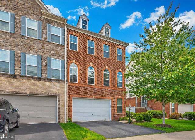 Property at 1787 Moultrie Ter NE, Leesburg, VA 20176, 3 beds, 3.5 baths