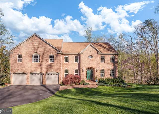 Property at 11525 Attingham Ct, Manassas, VA 20111, 5 beds, 4.5 baths
