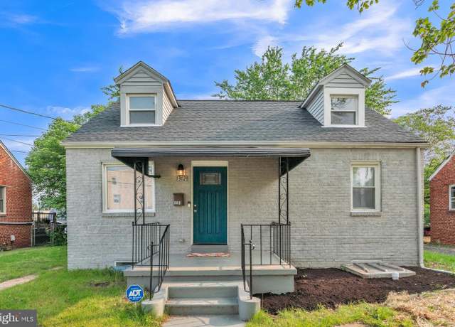 Property at 302 Maryland Ave NE, Glen Burnie, MD 21060, 4 beds, 3 baths