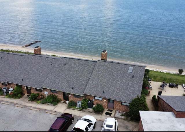 Property at 631 Clubhouse Dr #6, Lusby, MD 20657, 3 beds, 2 baths