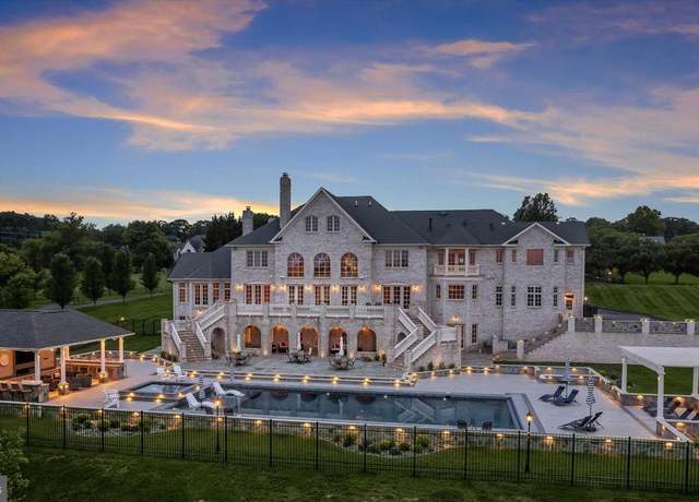 Property at 5912 Clifton Oaks Dr, Clarksville, MD 21029, 6 beds, 9.5 baths