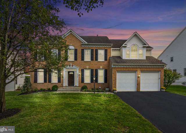 Property at 18307 Commandery Way, Olney, MD 20832, 4 beds, 4.5 baths
