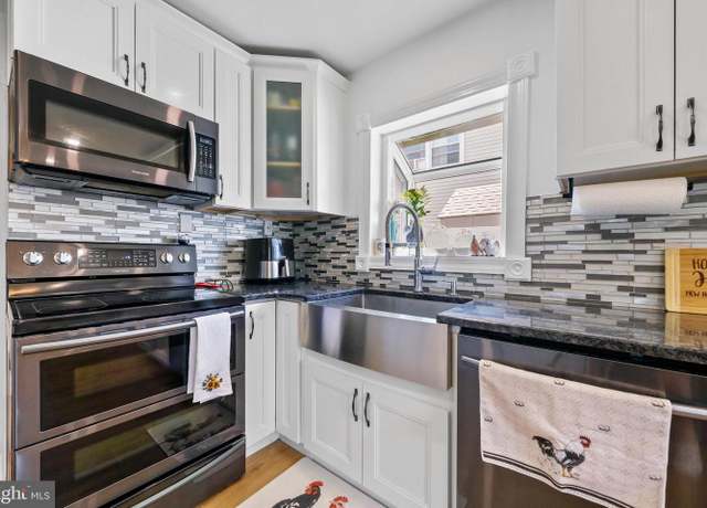 Property at 36 Holbrook Ln, Willingboro, NJ 08046, 4 beds, 2 baths