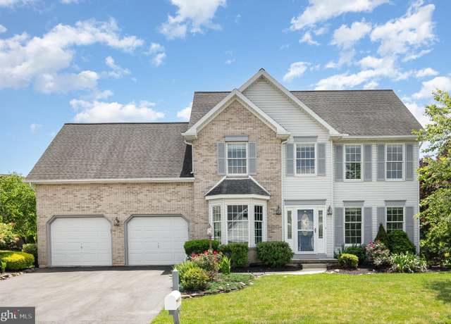Property at 2219 Canterbury Dr, Mechanicsburg, PA 17055, 4 beds, 3 baths