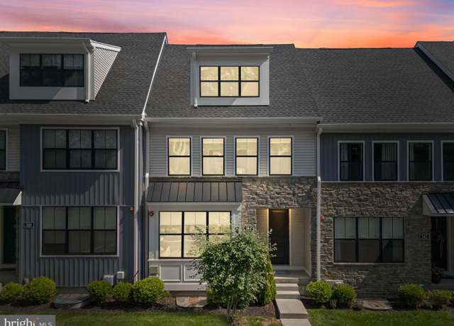 Property at 344 Star Tavern Ln, West Chester, PA 19382, 3 beds, 2.5 baths