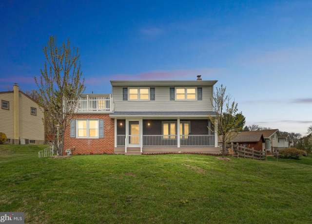 Property at 16 Westwood Cir, Plymouth Meeting, PA 19462, 4 beds, 2.5 baths