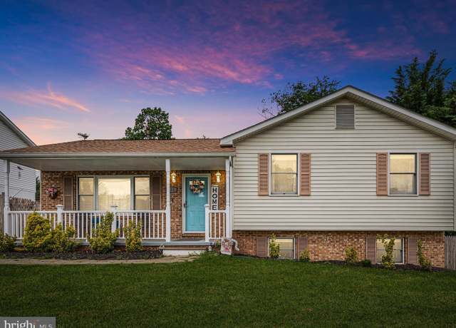 Property at 153 Pembridge Dr, Winchester, VA 22602, 3 beds, 2 baths