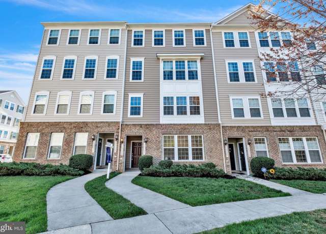 Property at 14794 Mason Creek Cir, Woodbridge, VA 22191, 3 beds, 2.5 baths