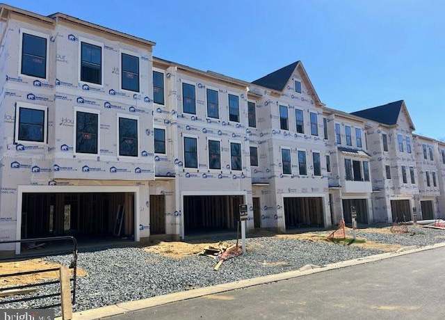 Property at 350 Evermore Ln, Stafford, VA 22554, 4 beds, 3.5 baths