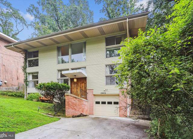 Property at 2901 Hillcrest Dr SE, Washington, DC 20020, 3 beds, 2.5 baths