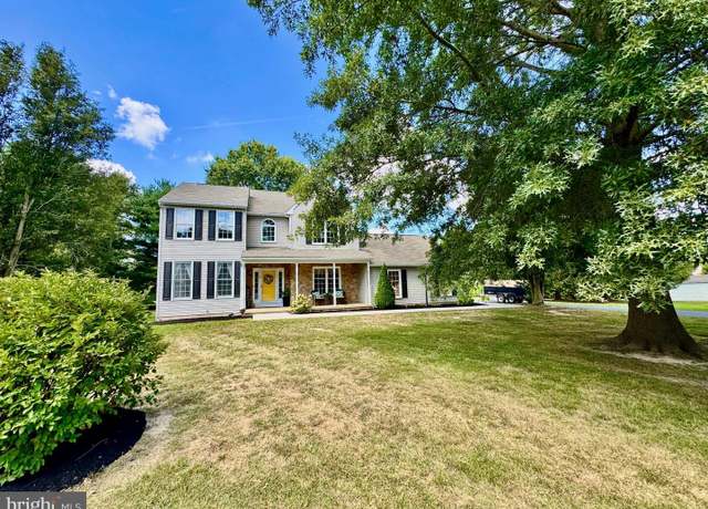 Property at 4 Standish Ct, Middletown, DE 19709, 4 beds, 2.5 baths