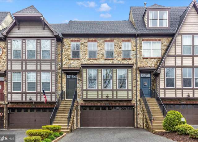 Property at 7025 Country Club Ter, New Market, MD 21774, 4 beds, 3.5 baths