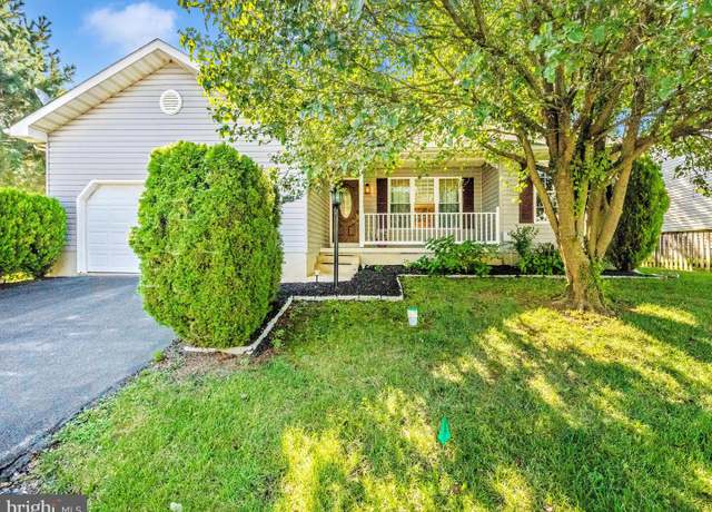 Property at 10511 Bushwillow Way, Hagerstown, MD 21740, 3 beds, 2 baths