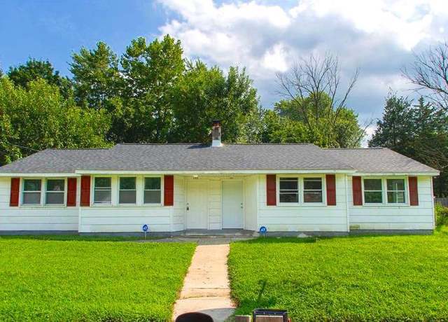 Property at 163 Lemmon Ave, Pemberton, NJ 08068, 2 beds, 1 bath