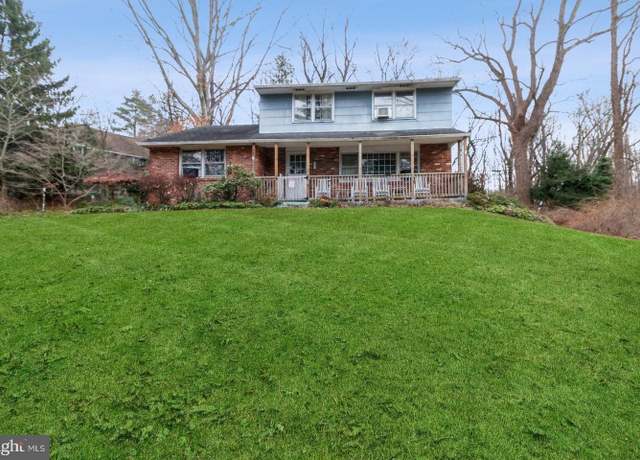 Property at Central /250 Saratoga Terr Ave, Clementon, NJ 08021, 4 beds, 2 baths