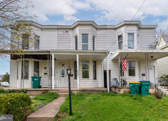 Property at 337 Pitt St, Enola, PA 17025, 3 beds, 1.5 baths
