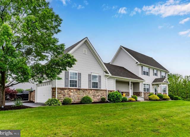 Property at 1900 Preserve Ln, Palmyra, PA 17078, 3 beds, 2.5 baths