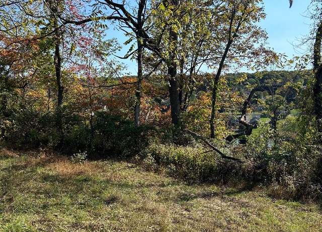 Property at 988 Horseman Dr, Auburn, PA 17922