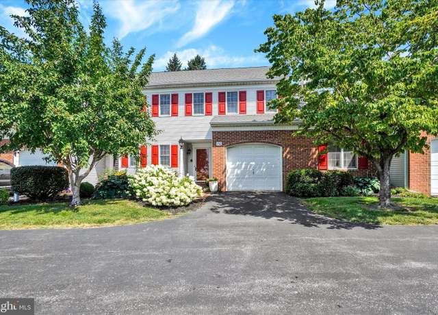 Property at 152 Carriage Hill Ln, York, PA 17406, 2 beds, 1.5 baths