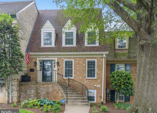Property at 2327 N Glebe Rd, Arlington, VA 22207, 4 beds, 3.5 baths