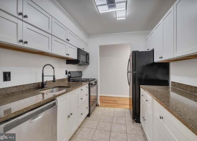 Property at 17 Canterbury Sq #103, Alexandria, VA 22304, 1 bed, 1 bath