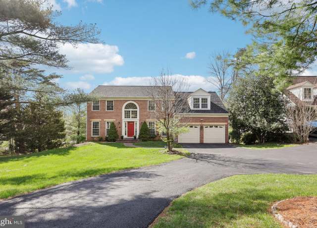 Property at 1316 Shaker Woods Rd, Herndon, VA 20170, 5 beds, 4 baths