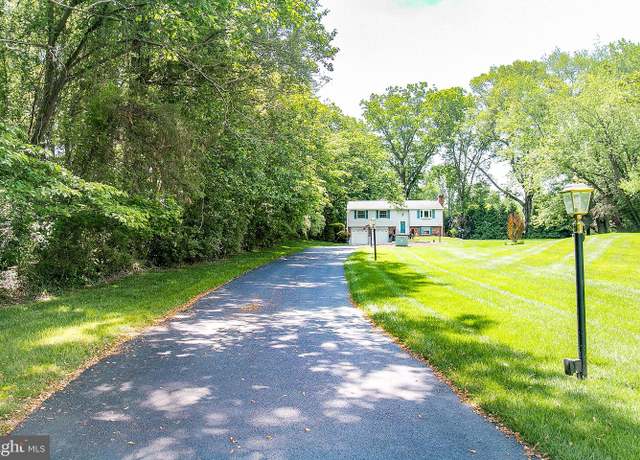 Property at 10411 Cavalcade St, Great Falls, VA 22066, 3 beds, 2 baths