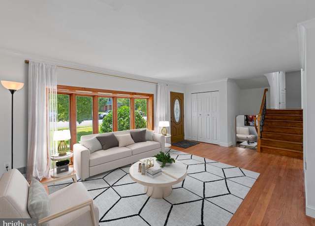 Property at 4702 Eaton Pl, Alexandria, VA 22310, 4 beds, 2 baths