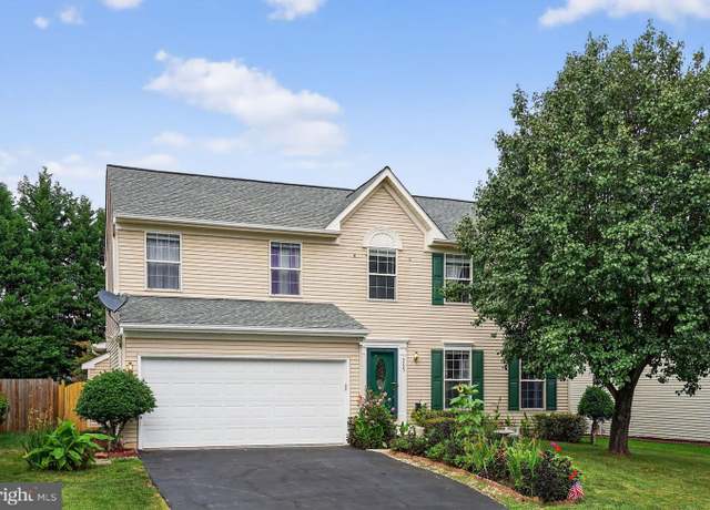 Property at 9225 Stephanie St, Manassas Park, VA 20111, 4 beds, 3.5 baths