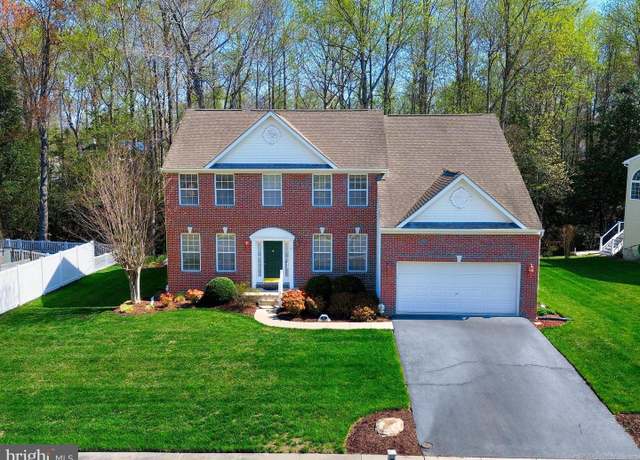 Property at 7 Princess Anne Ln, Selbyville, DE 19975, 4 beds, 2.5 baths
