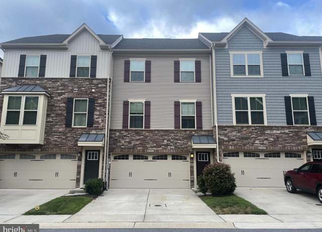 Property at 8262 Kippis Rd, Millersville, MD 21108, 3 beds, 3.5 baths