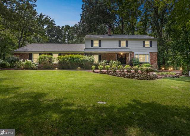 Property at 3851 Fawn Ln, White Plains, MD 20695, 4 beds, 3 baths