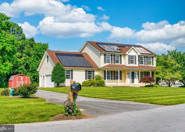 Property at 998 Mountaineer Ct, Westminster, MD 21157, 3 beds, 2.5 baths
