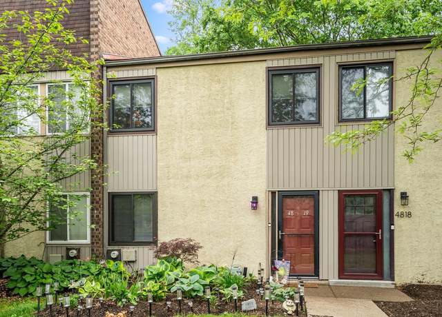 Property at 4819 Oxford Ct, Bensalem, PA 19020, 2 beds, 2.5 baths