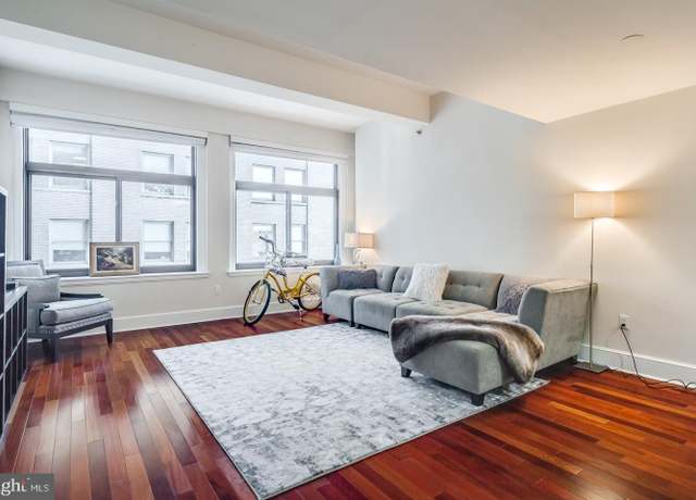 Property at 1500 Chestnut St Unit 5C, Philadelphia, PA 19102, 1 bed, 1 bath