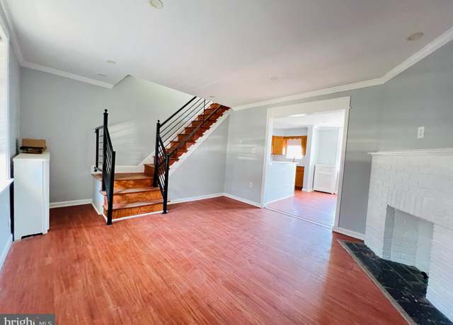 Property at 1609 S 28th St, Philadelphia, PA 19145, 4 beds, 1 bath