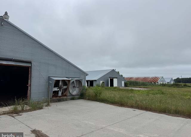 Property at 7193 Bullbegger Rd, Withams, VA 23488